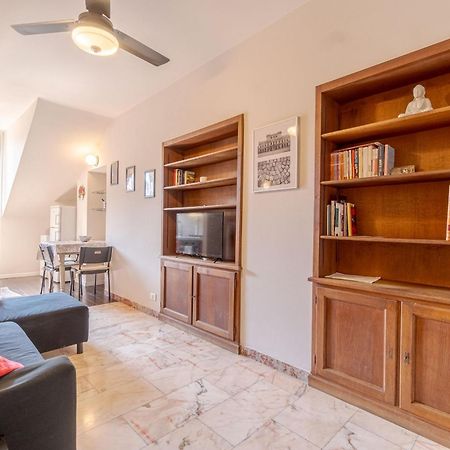 Appartement Casa Valeggio Attic Apt Few Steps From Porta Nuova à Turin Extérieur photo